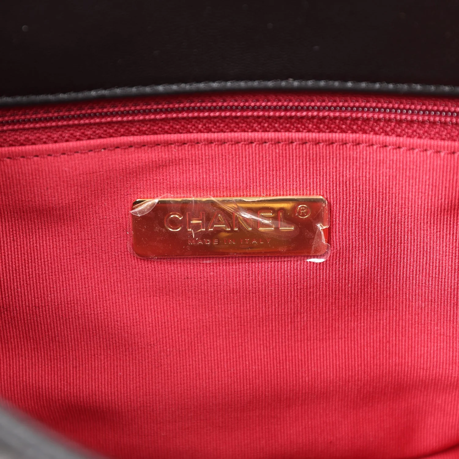 Chanel 19 Hobo Bag Black Lambskin Mixed Metal Hardware - Image 8