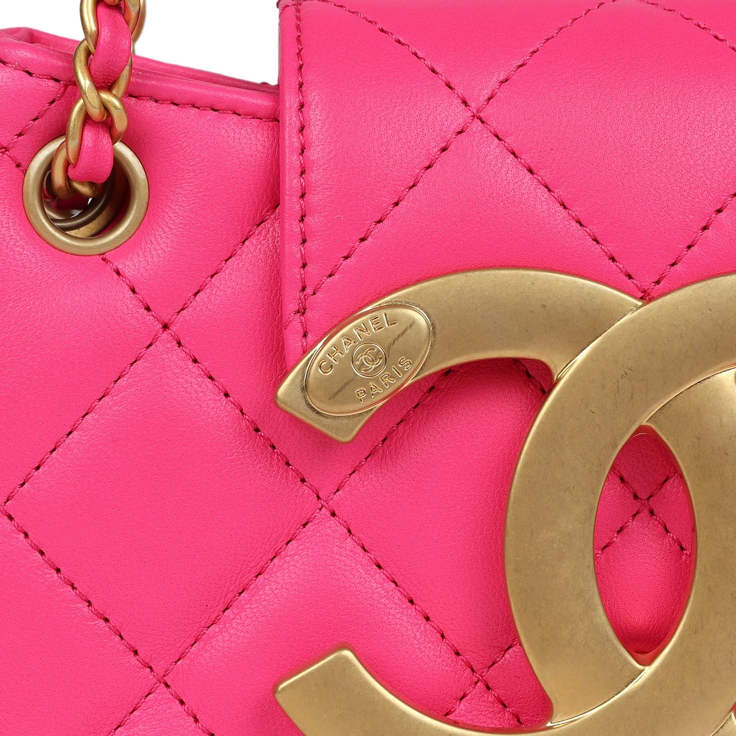 Chanel CC Mini Shoulder Bag Fuchsia Lambskin Antique Gold Hardware - Image 6