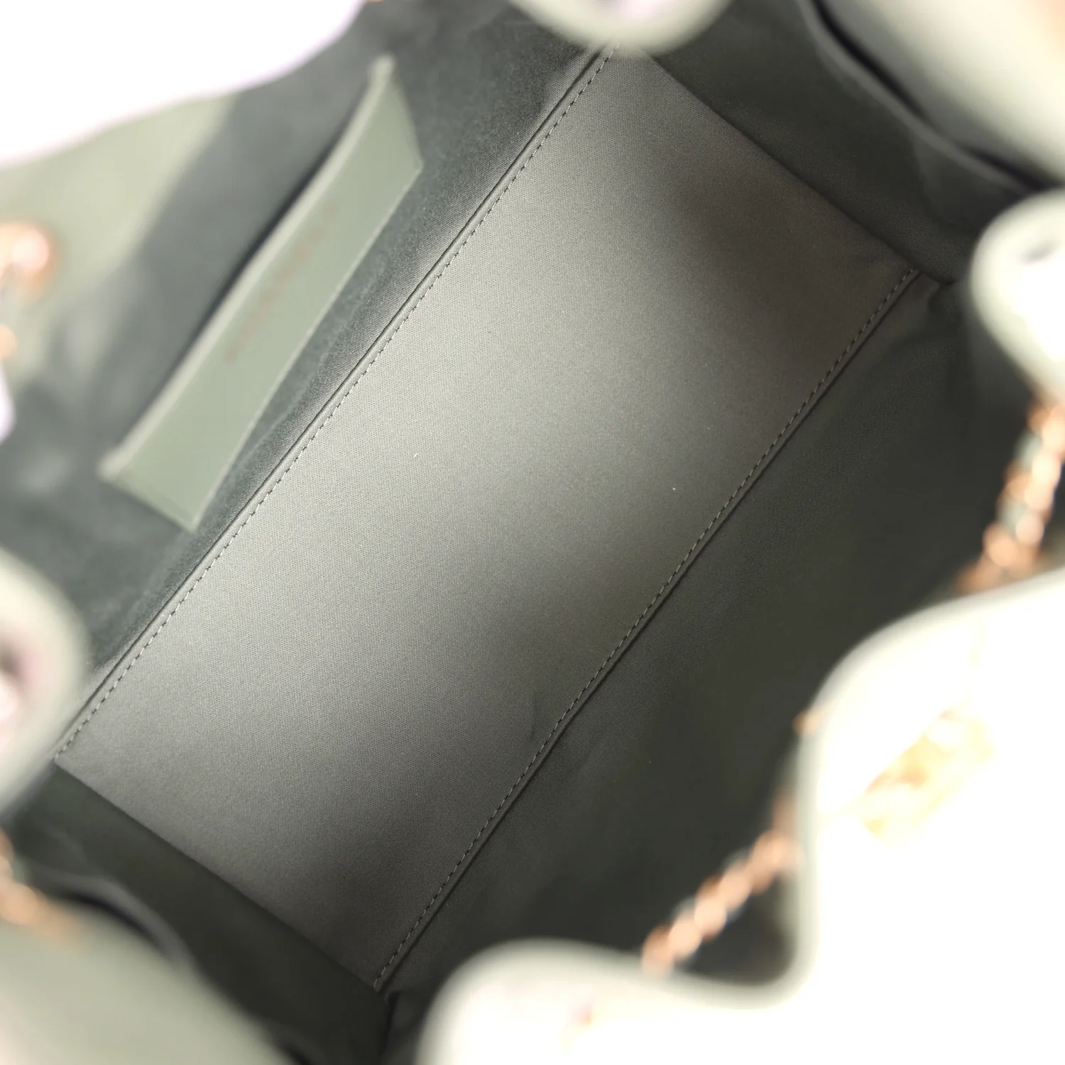 Chanel Small 25 Hobo Bag Khaki Caviar Antique Gold Hardware - Image 8