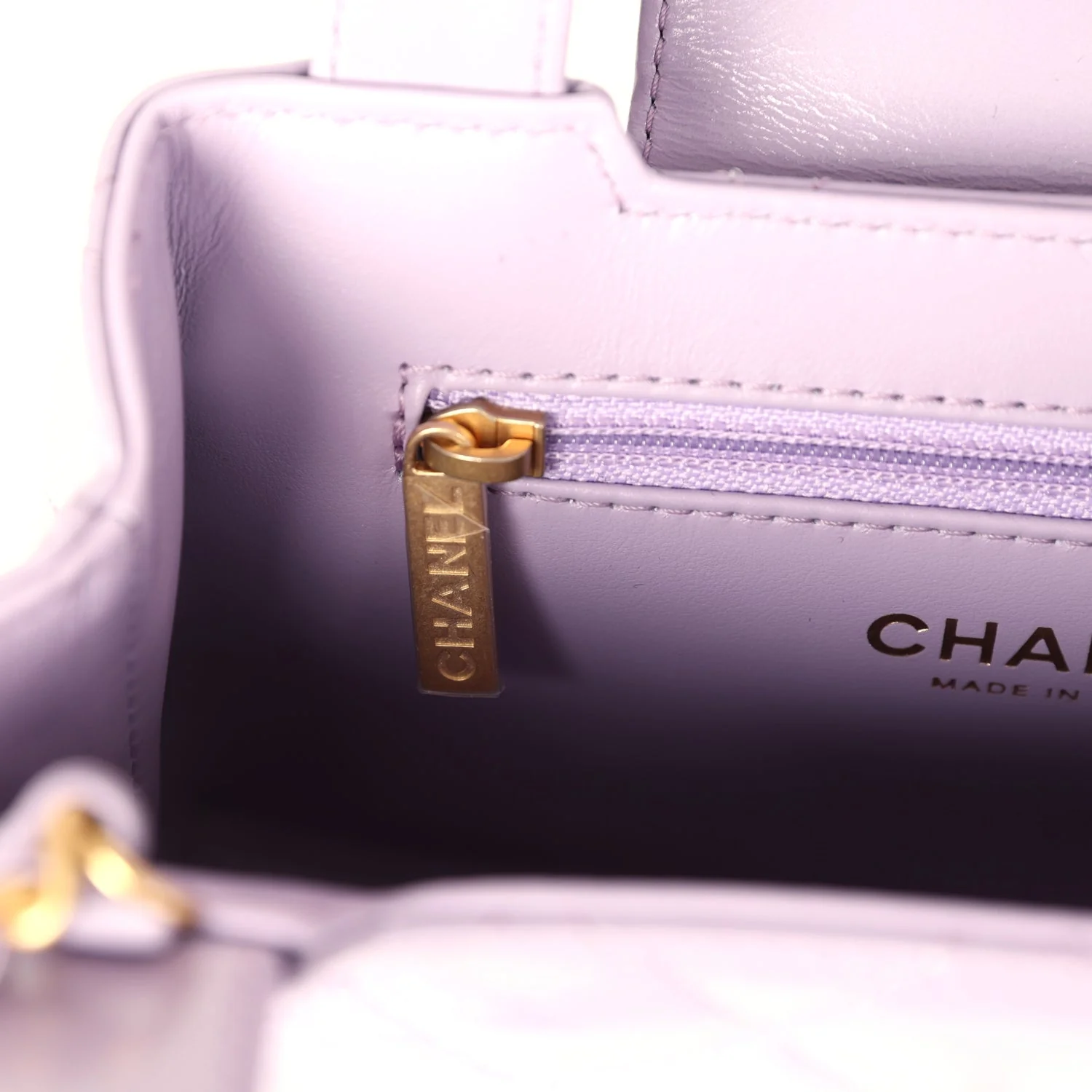 Chanel Small Kelly Shopper Light Purple Shiny Aged Calfskin Brushed Gold Hardware - Image 10