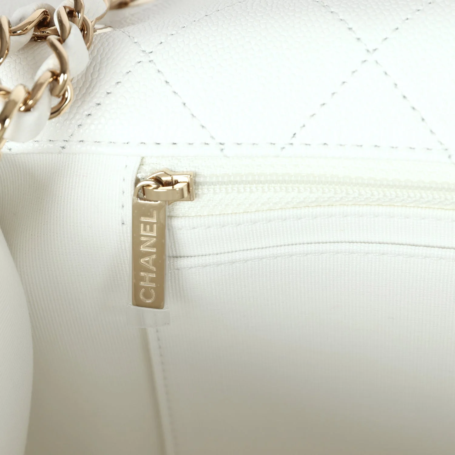 Chanel XXL Classic Single Flap Bag White Shiny Caviar Light Gold Hardware - Image 10