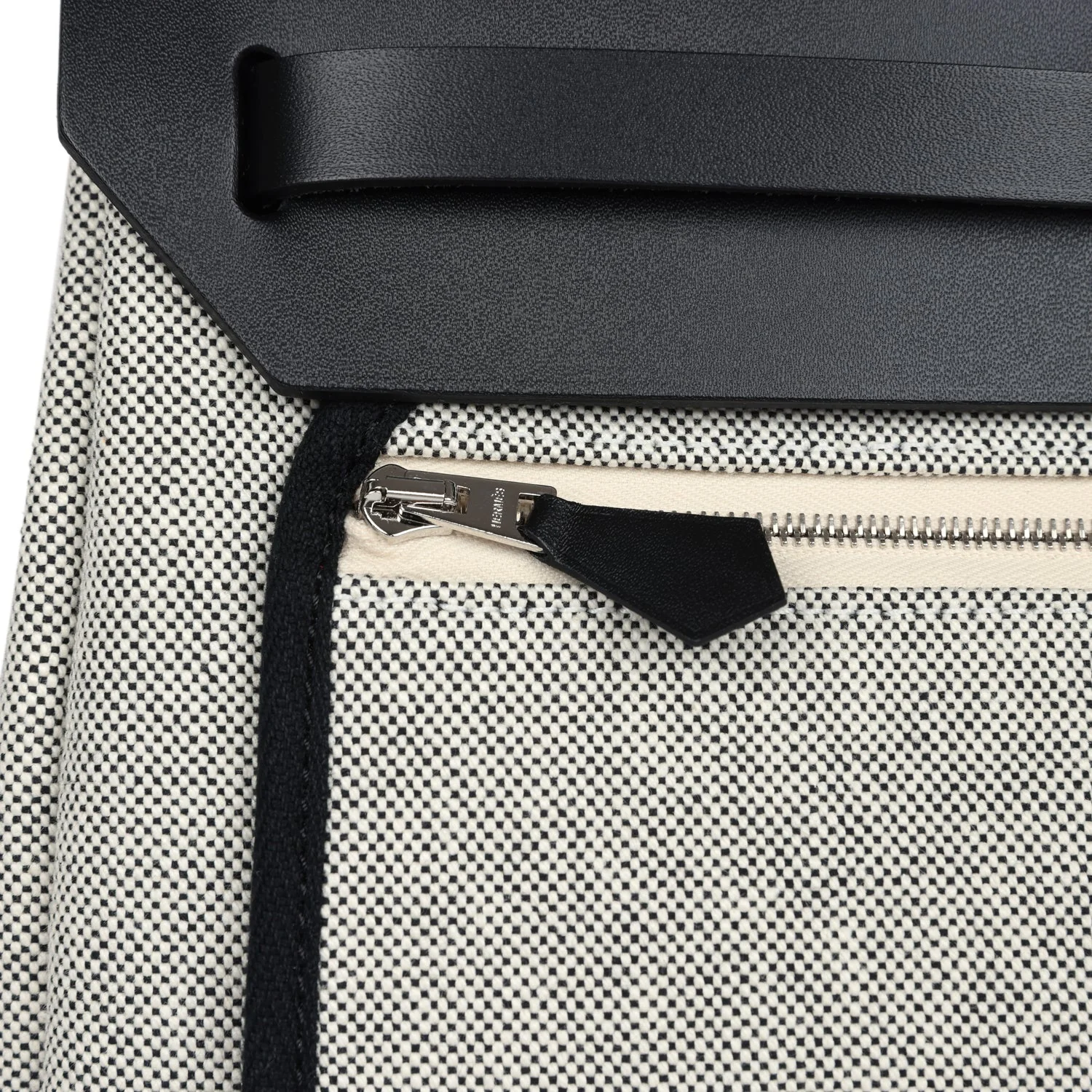 Hermes Herbag Zip 31 PM Hobnailed Black and Ecru Printed H Plume Canvas and Vache Hunter Palladium Hardware - Image 12
