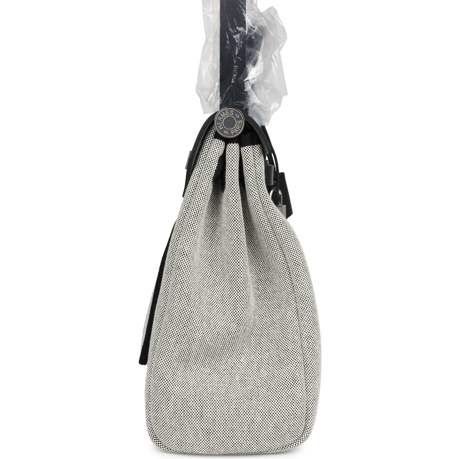 Hermes Herbag Zip 31 PM Hobnailed Black and Ecru Printed H Plume Canvas and Vache Hunter Palladium Hardware - Image 3