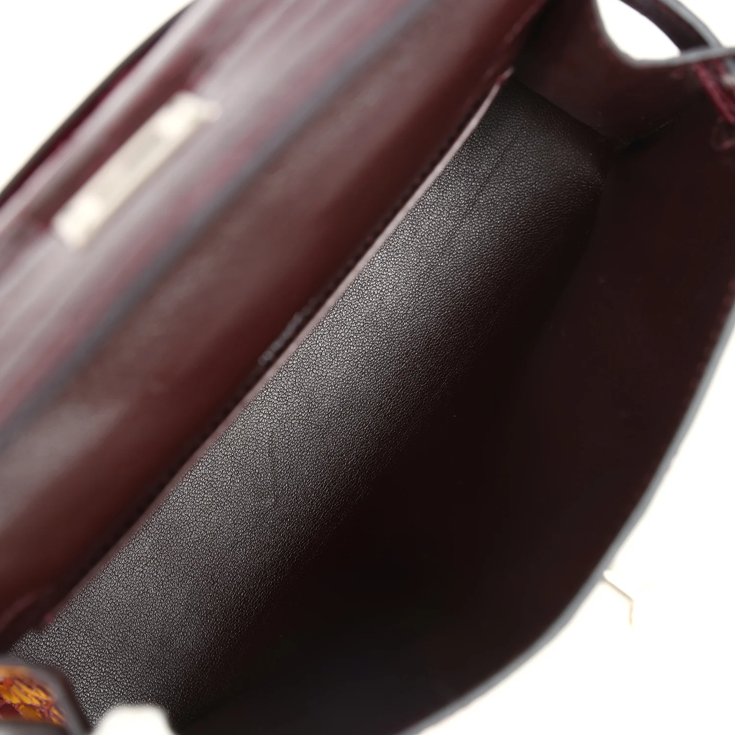 Hermes Kelly Pochette Bordeaux Shiny Niloticus Crocodile Palladium Hardware - Image 7