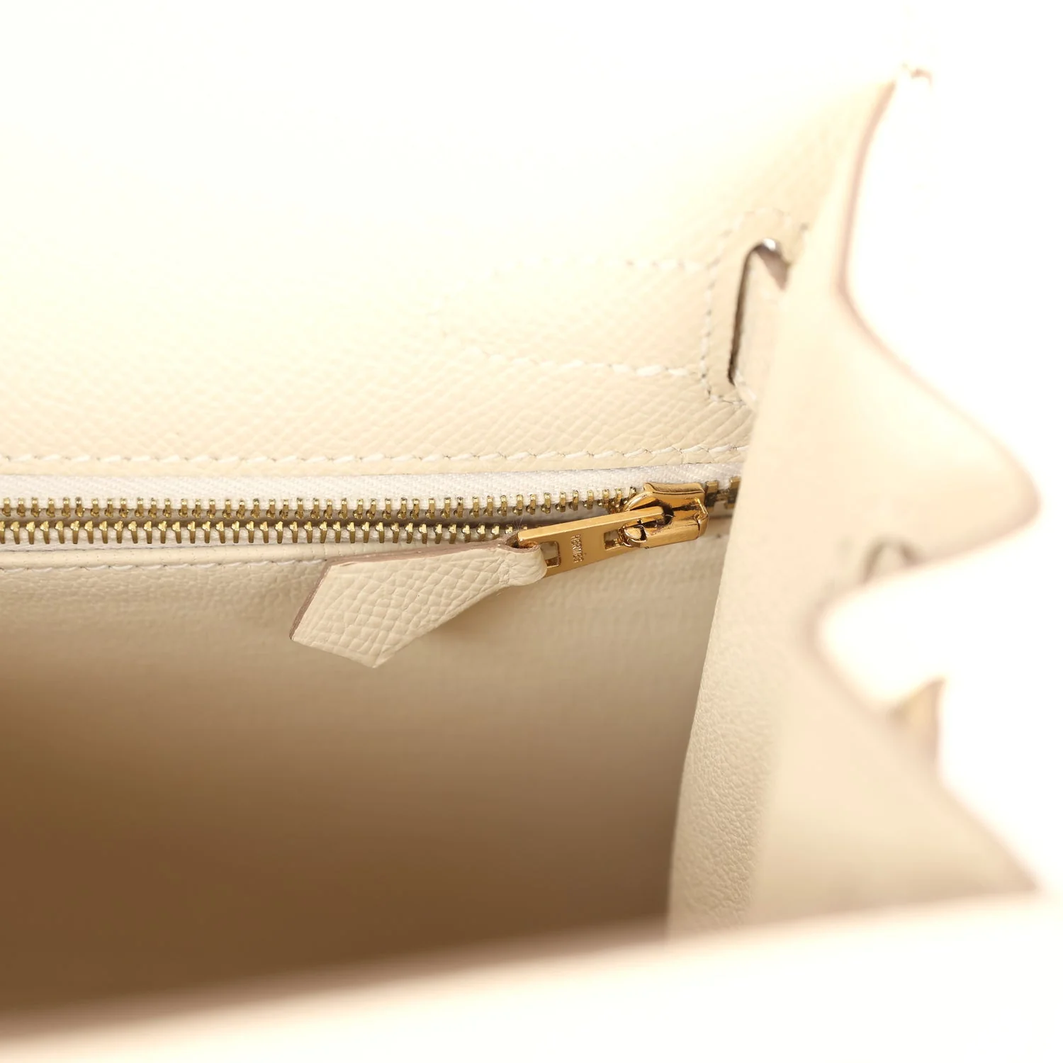 Hermes Kelly Sellier 28 Craie Epsom Gold Hardware - Image 9