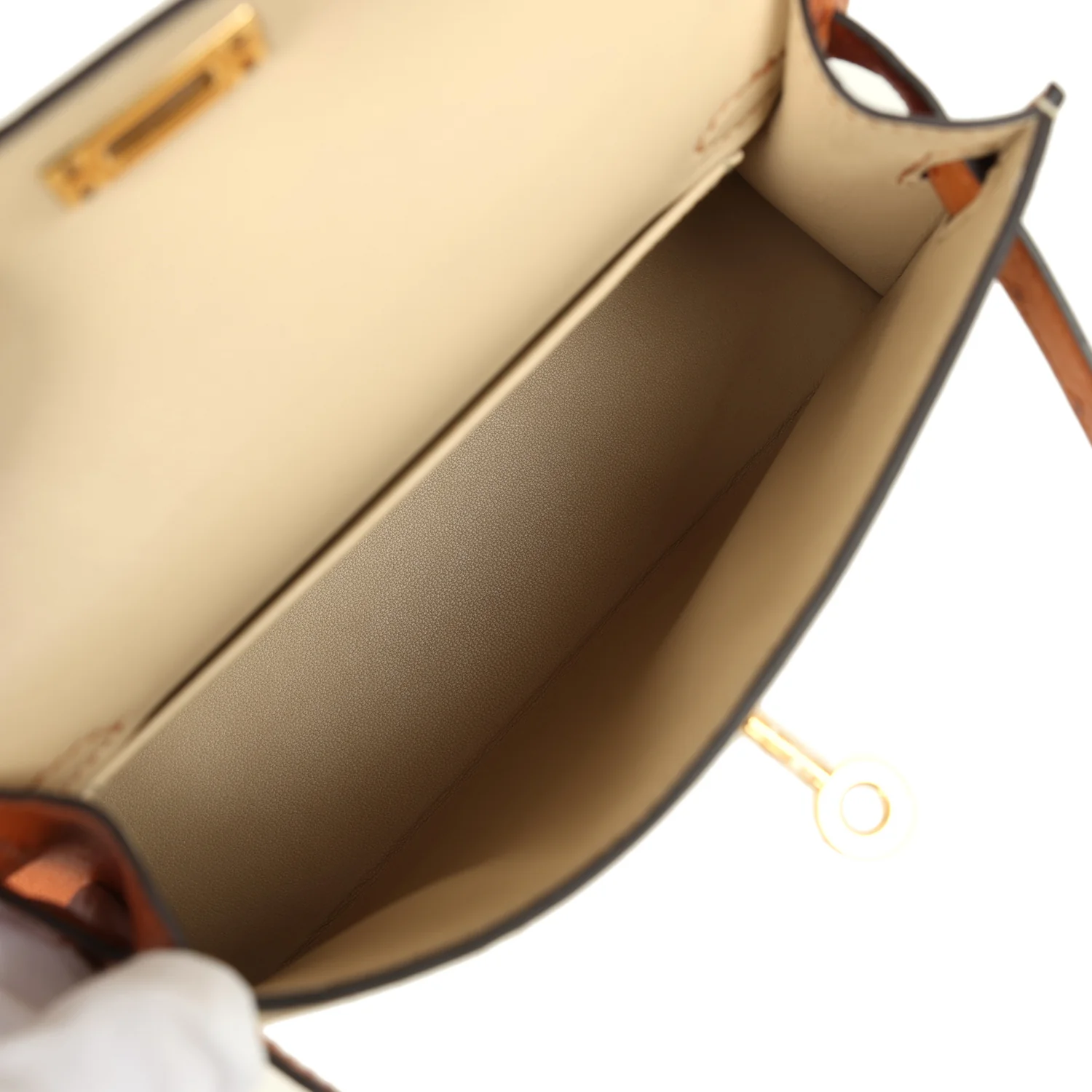 Hermes Special Order (HSS) Kelly Sellier 20 Parchemin and Cognac Ostrich Gold Hardware - Image 8