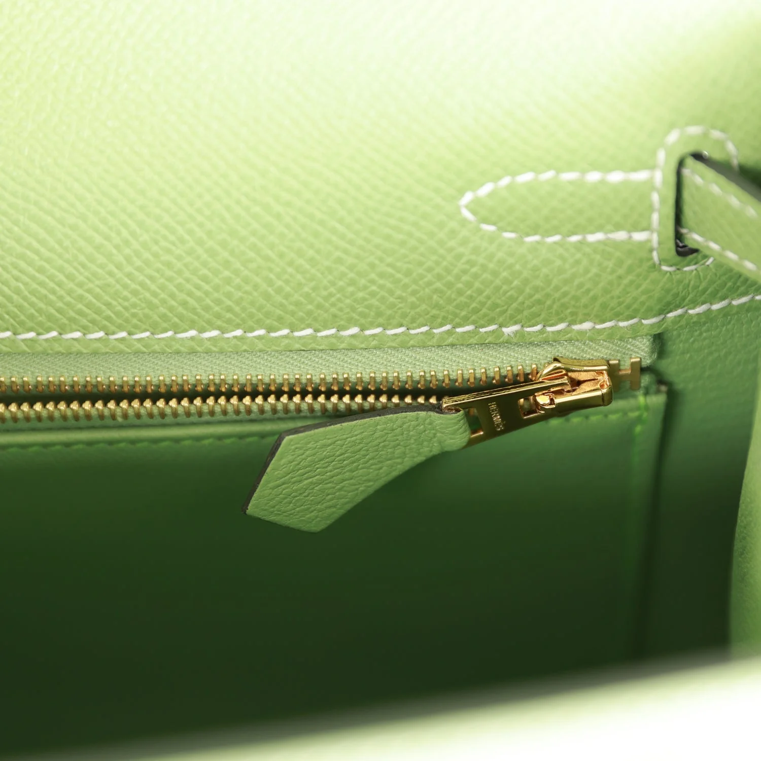 Hermes Special Order (HSS) Kelly Sellier 25 Vert Criquet Epsom Permabrass Hardware - Image 9