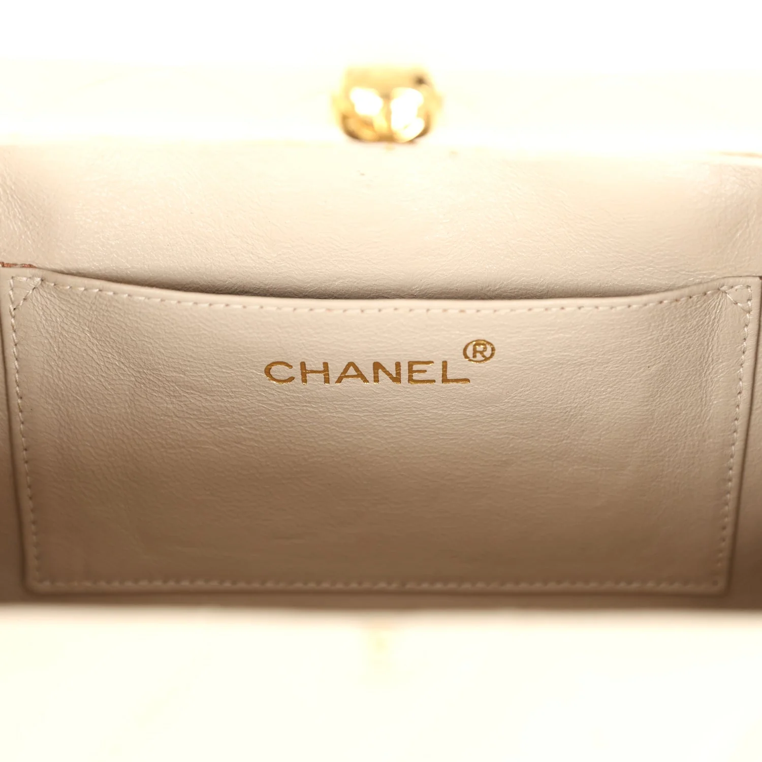Vintage Chanel Box Clutch Bag Beige Lambskin Gold Hardware - Image 10